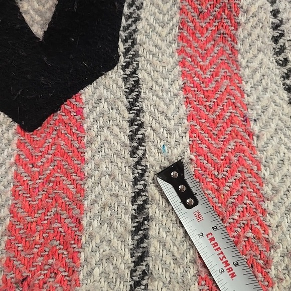 GRATEFUL DEAD Baja Pullover Poncho Hoodie Mens Medium Skull Roses 2015 Drug Rug - Picture 10 of 11